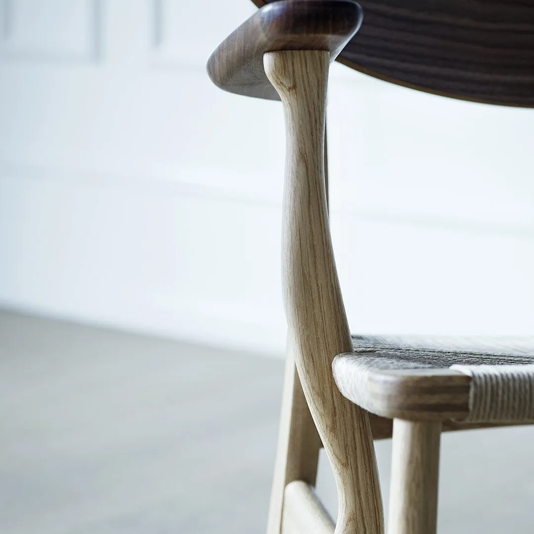 CH22 Lounge Chair