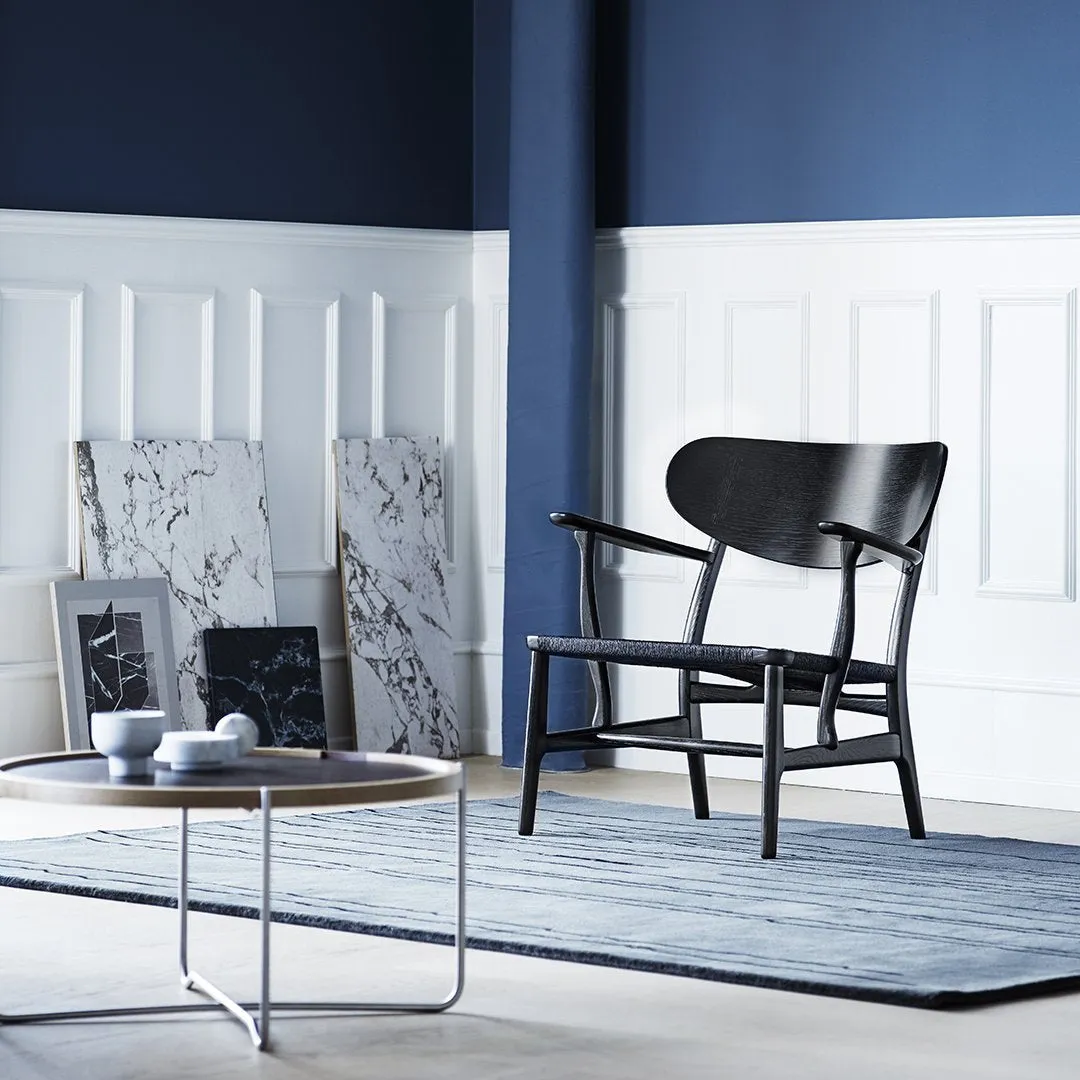 CH22 Lounge Chair