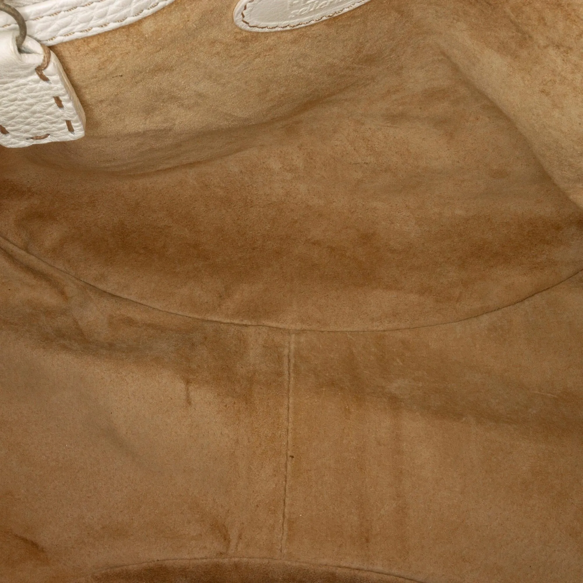 Fendi Selleria Bucket Bag (SHG-35708)