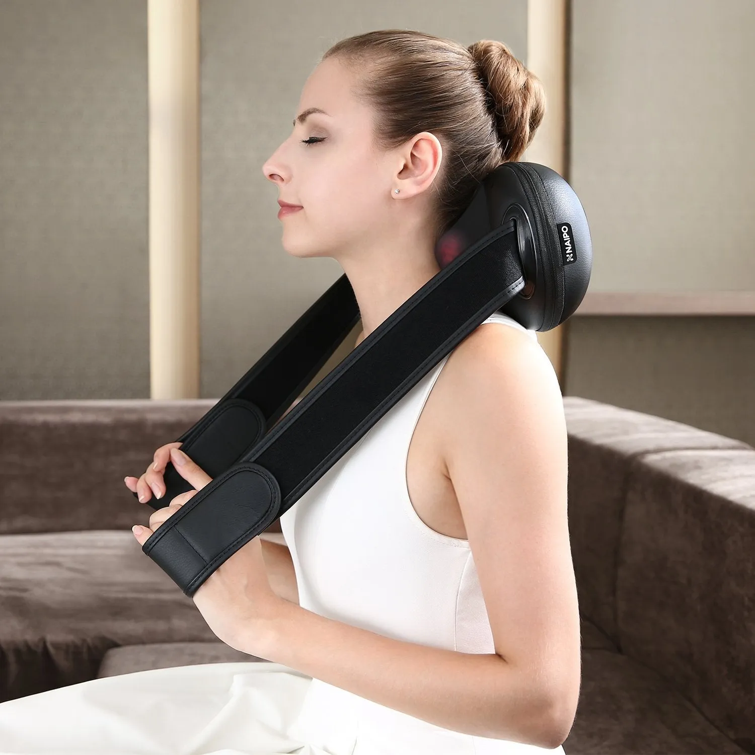 Naipo Portable Shiatsu Massage Pillow with Flexible Straps