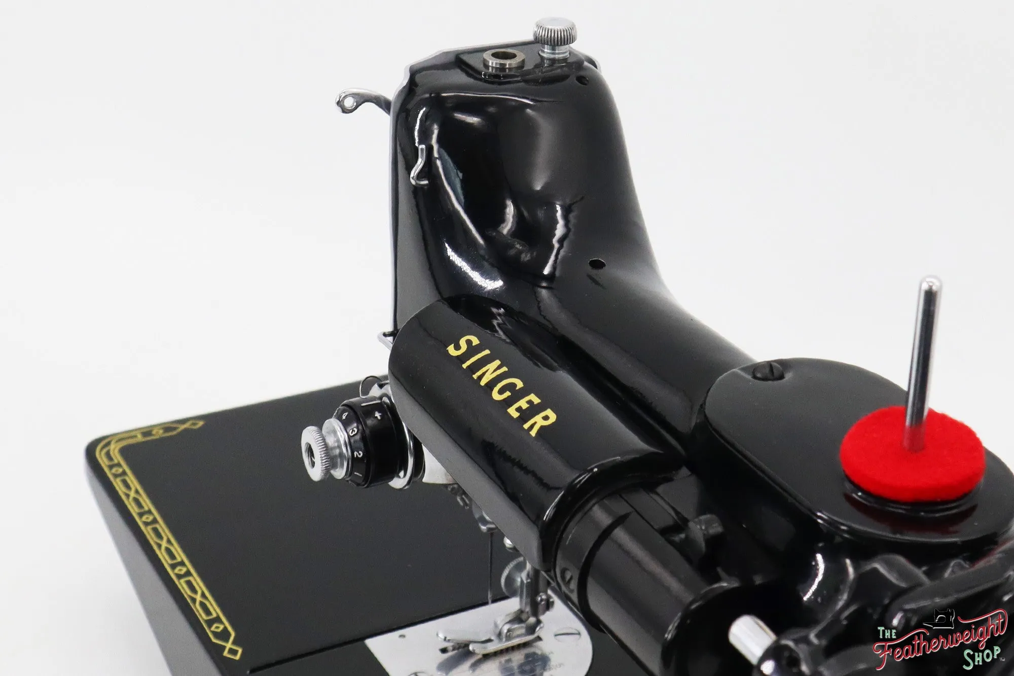 Singer Featherweight 221K Sewing Machine, 1957 - EM0166**