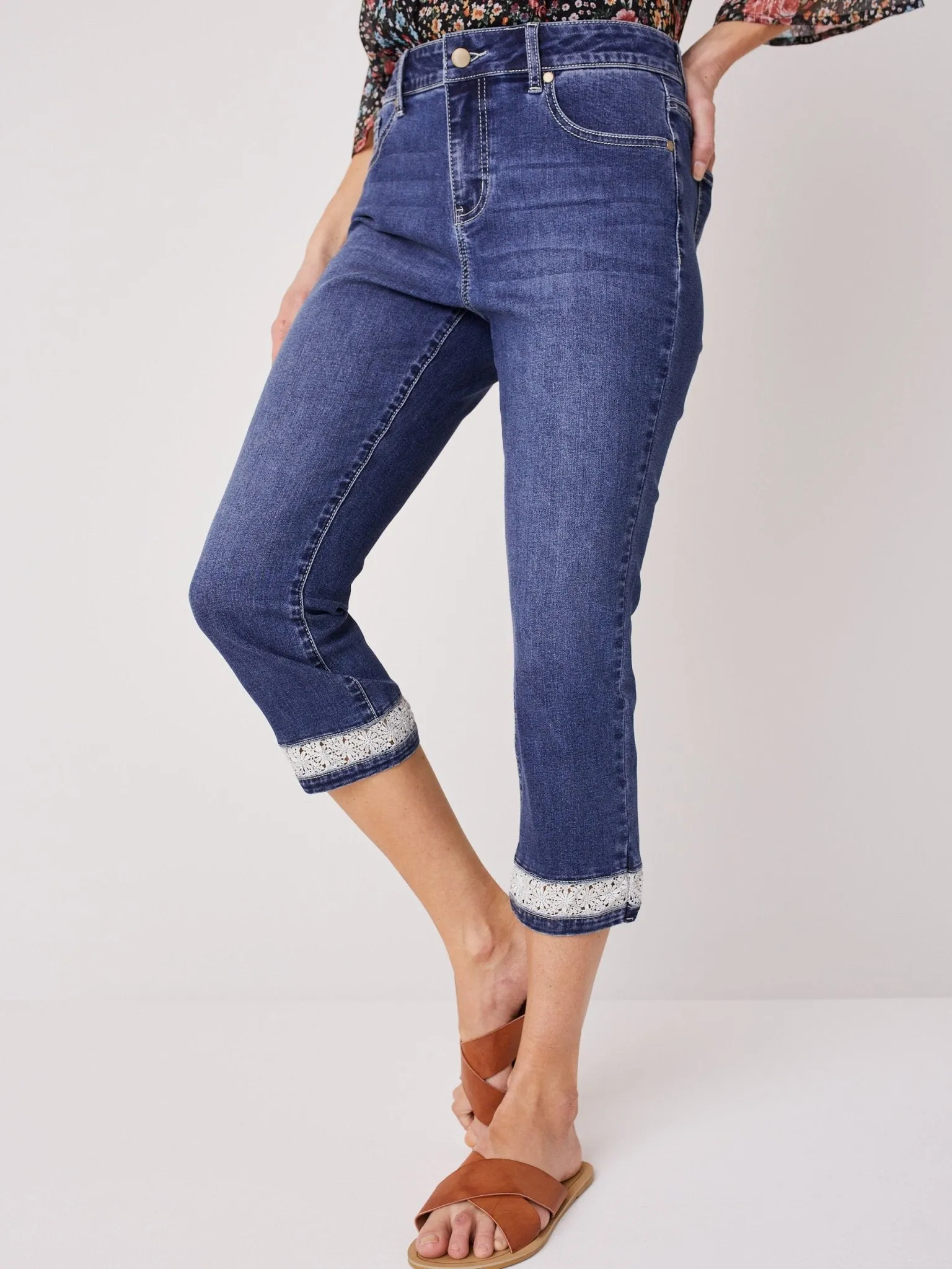 Westport Signature 5 Pocket With Crochet Inset Hem Capri Jean