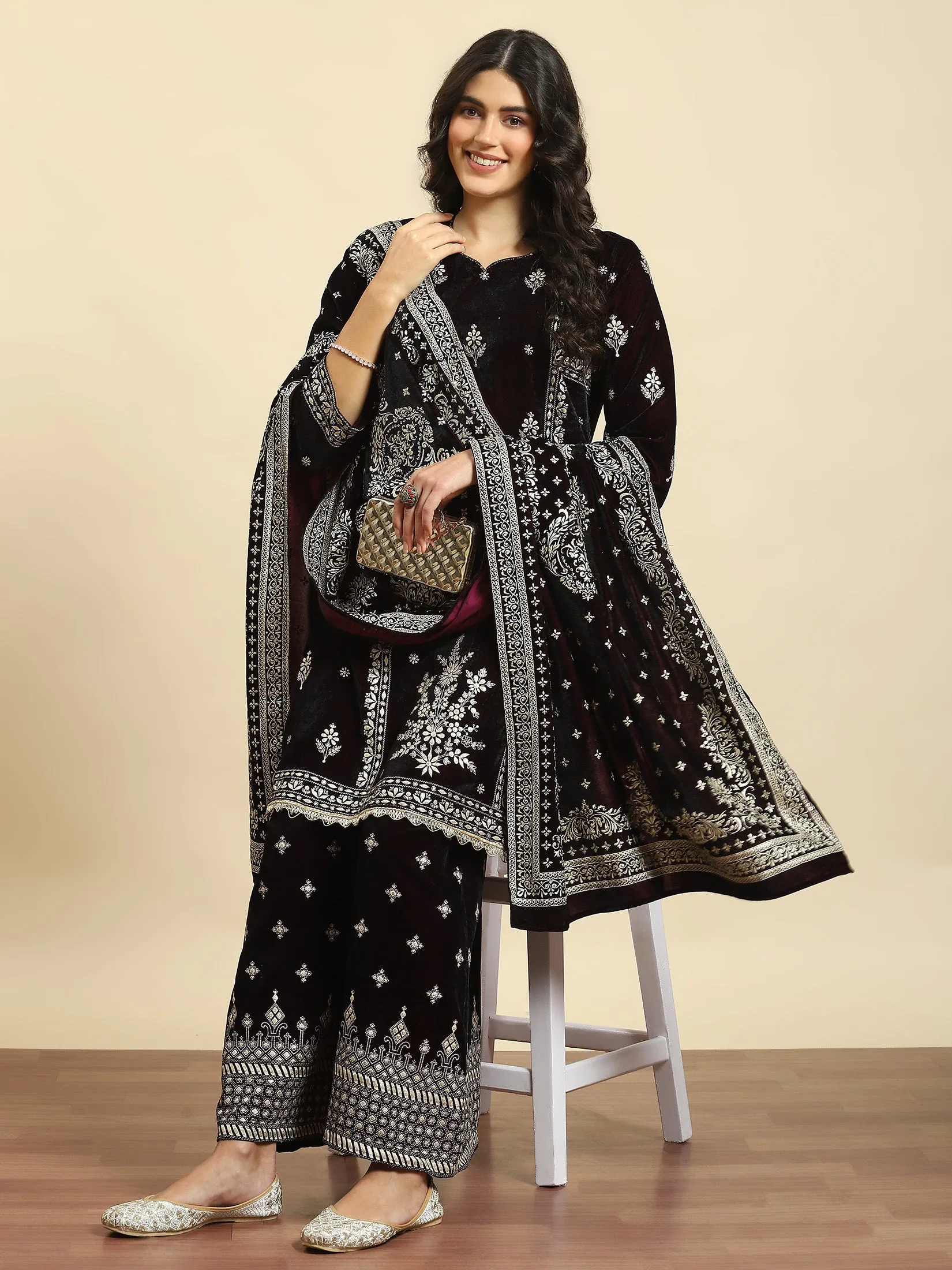 Women Burgundy Ornamental Print Kurta Wide Leg Pant Dupatta