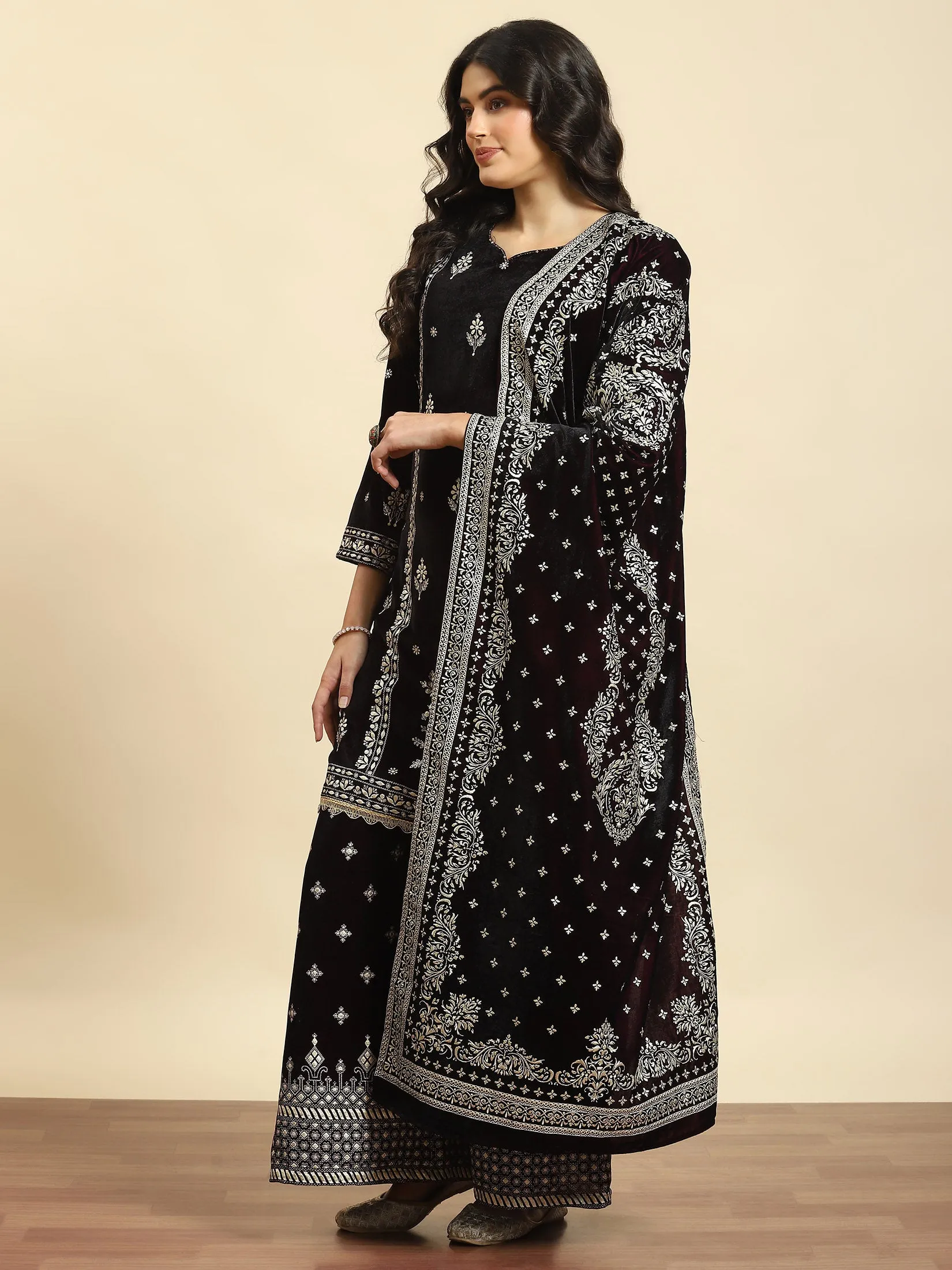 Women Burgundy Ornamental Print Kurta Wide Leg Pant Dupatta